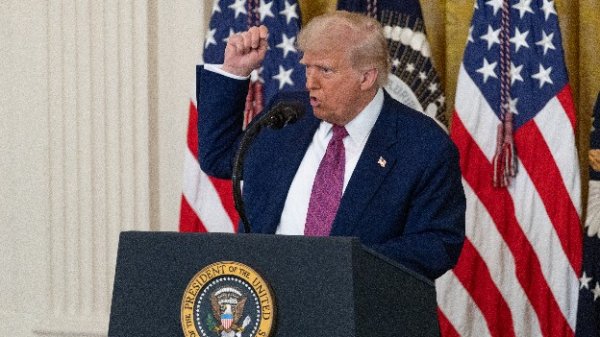 点金股 哈梅内伊最新表态：美国已介入中东地区事务，暴露以色列“软弱无能”